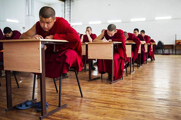 Госвуз Бурятии будет готовить специалистов по буддийской философии Госвуз Бурятии будет готовить специалистов по буддийской философии