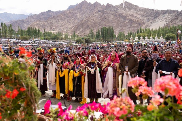 Далай-лама даровал посвящение Авалокитешвары