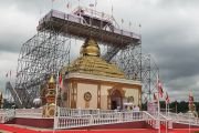 Фоторепортаж. Открытие буддийской пагоды Швезигон в Калужской области