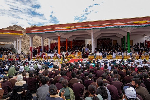 Далай-ламе вручили награду «Пелнгам Дутон – 2022», приуроченную ко дню величия Ладака