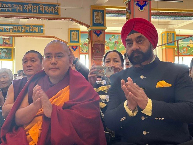 Линг Ринпоче в Монголии принял участие в церемонии передачи Ганджура и даровал учения