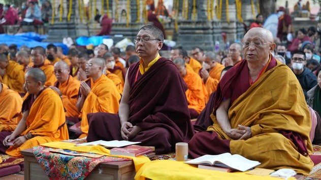 Фоторепортаж. Совместная практика Цокньи Ринпоче и Чокьи Ньимы Ринпоче в Бодхгае Фоторепортаж. Совместная практика Цокньи Ринпоче и Чокьи Ньимы Ринпоче в Бодхгае