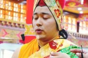 41-му Сакья Тричену Ринпоче поднесен молебен о долгой жизни