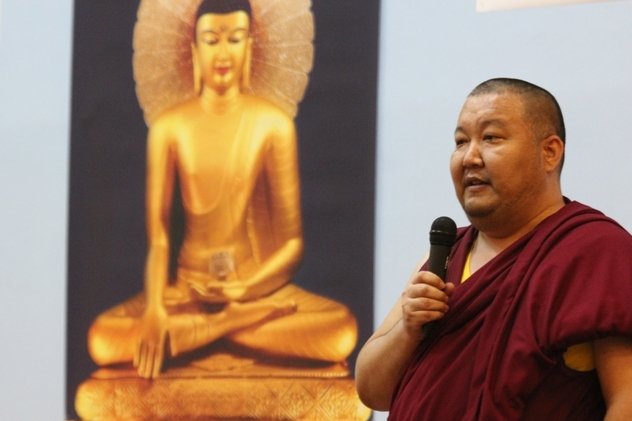 Его Святейшество Далай-лама утвердил геше Мутула на пост Шаджин-ламы Калмыкии