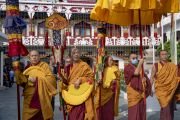 Монахи тибетского монастыря ожидают прибытия Его Святейшества Далай-ламы. Бодхгая, штат Бихар, Индия. 15 декабря 2023 г. Фото: Тензин Чойджор (офис ЕСДЛ).