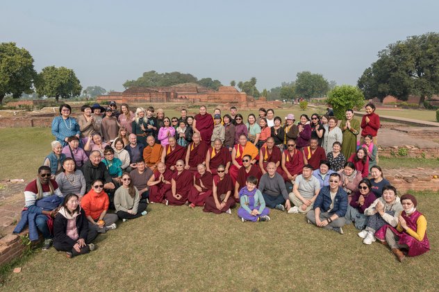 Фоторепортаж. Шивалха Ринпоче и паломники из России посетили буддийские святыни индийского штата Бихар