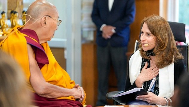 О втором дне беседы Далай-ламы с молодыми лидерами о сострадании в действии