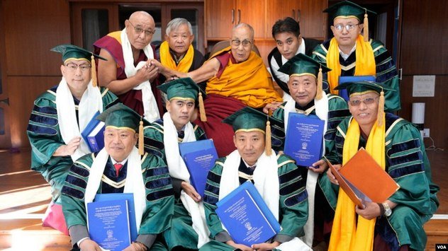 Ю. Пучко. Новая глава в истории светского образования