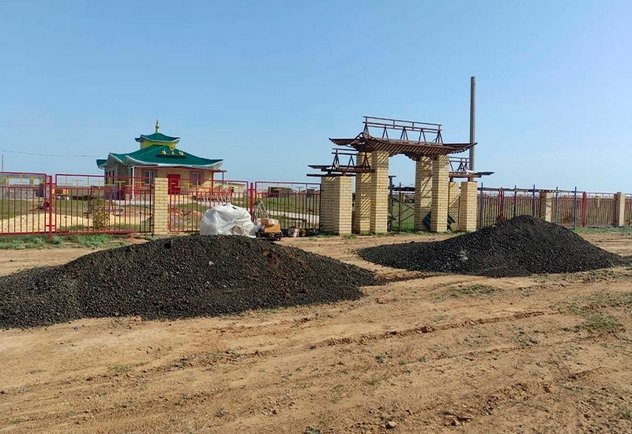 В Калмыкии в поселке Чилгир откроют новый буддийский хурул