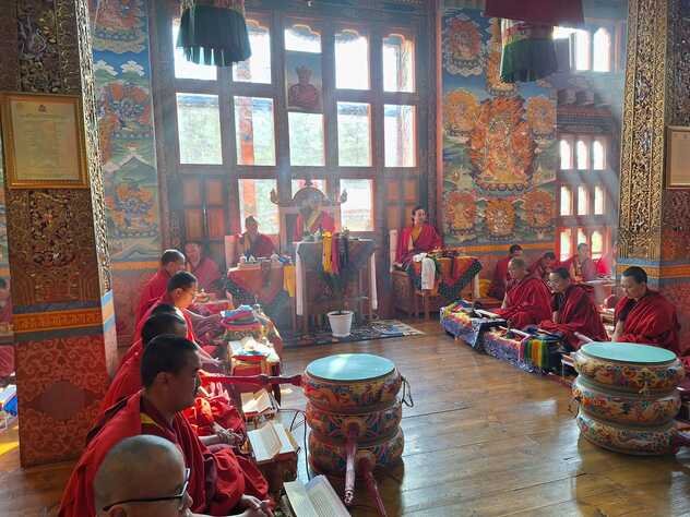 Фоторепортаж. В Бутане проходит друпчен Ваджракилаи