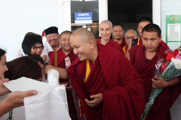 Практика подношения Цога через Гуру-йогу "Лама Чопа" с Кунделингом Ринпоче