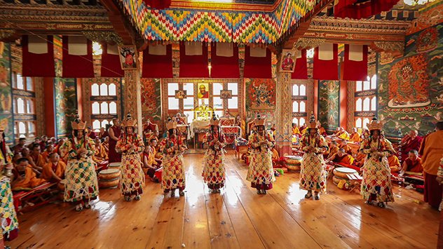 В Бутане прошли трехдневные службы по случаю махапаринирваны Дилго Кхьенце Ринпоче. Фоторепортаж