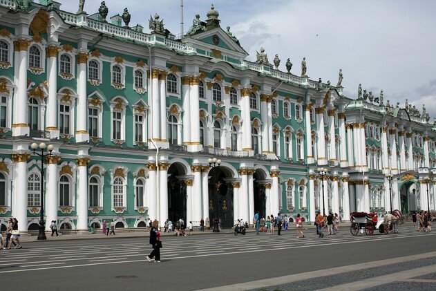 Выставку, посвященную 110-летию Дацана Гунзэчойнэй анонсировал Государственный Эрмитаж в 2025 году