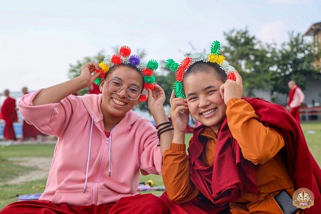 Монахини монастыря Наги в Непале сдали промежуточные экзамены 2024 года