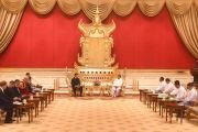 Во время встречи главы Республики Калмыкия Бату Хасикова с премьер-министром Мьянмы Мин Аун Хлайном. Фото: Телеграм-канал главы Республики Калмыкия Бату Хасикова.