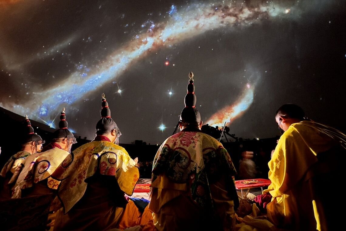 Фото. Монахи монастыря Гьюдмед дали концерт обертонного пения и ритуальной музыки в Санкт-Петербурге