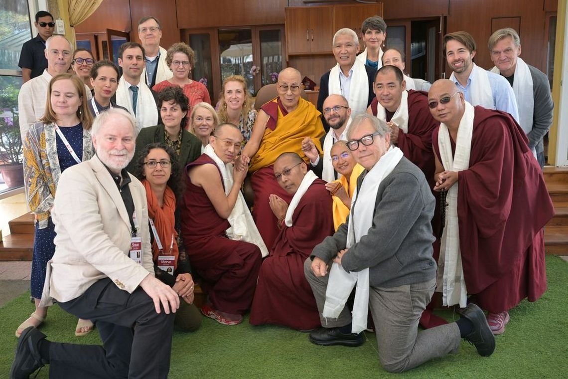 Видео. Далай-лама. Встреча с участниками 39-й конференции института «Ум и жизнь»