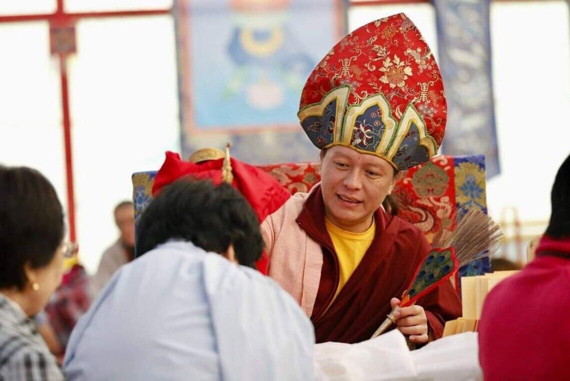 В Москве состоится практика друбчо Приумножающего Гесара под руководством Лхунтрула Дечена Гьюрме Ринпоче