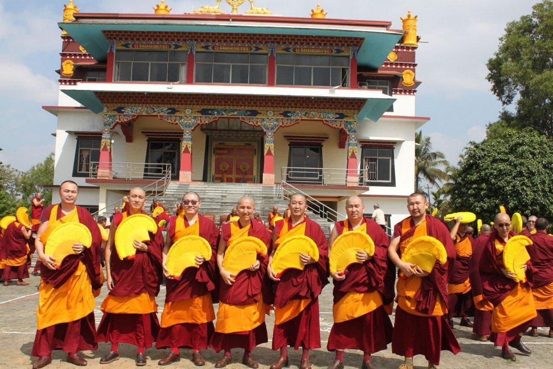 Историческое событие: в Дрепунг Гоманге присуждены высокие ученые степени геше, среди выпускников – монахи из России
