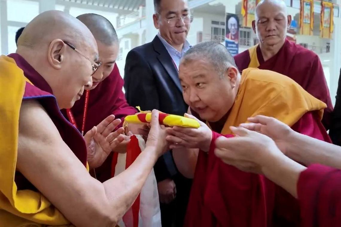 Его Святейшество Далай-лама даровал аудиенцию Верховному ламе Калмыкии