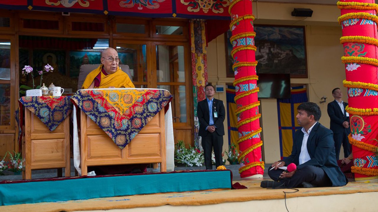 Видео. Далай-лама. Устная передача мантр Авалокитешвары, Манджушри, Арья Тары