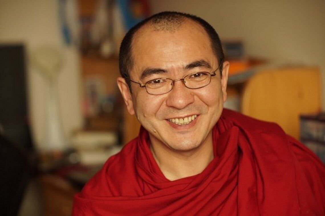 Лама Тенгон продолжит учения по практике буддийского Прибежища в Москве