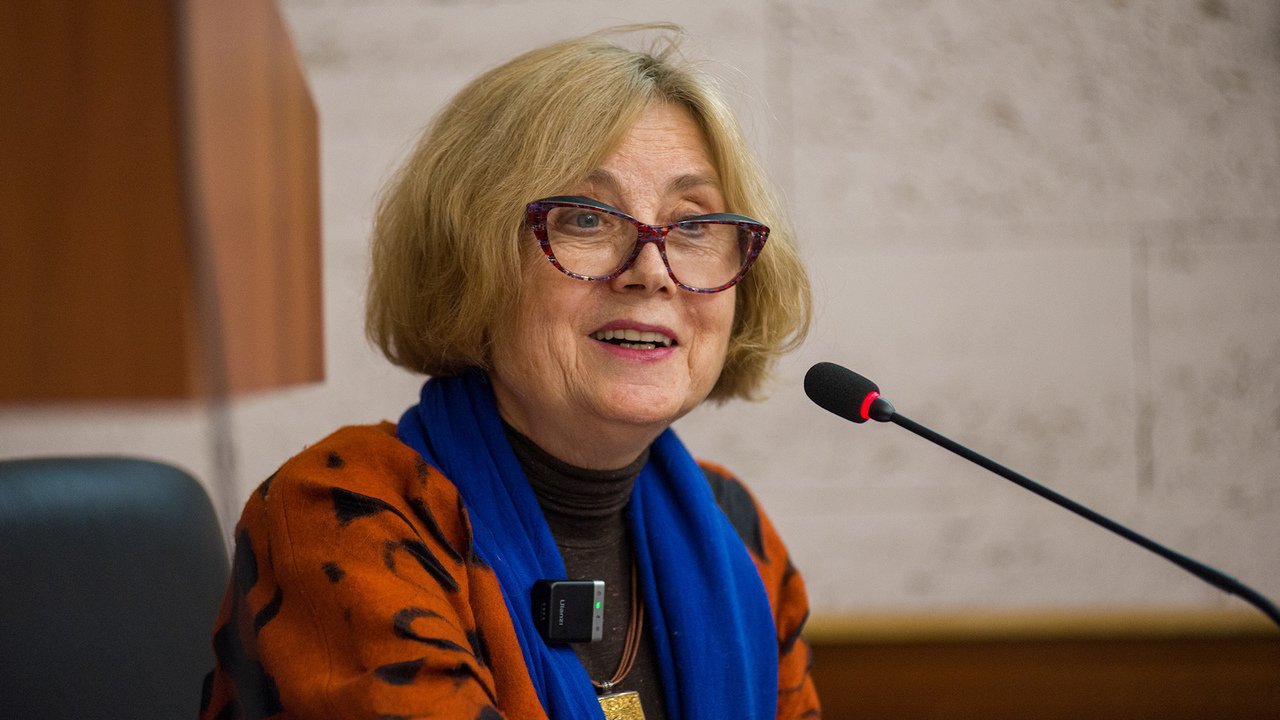 Видео. Виктория Лысенко. Трудности перевода эпистемологической санскритской терминологии философа Дигнаги