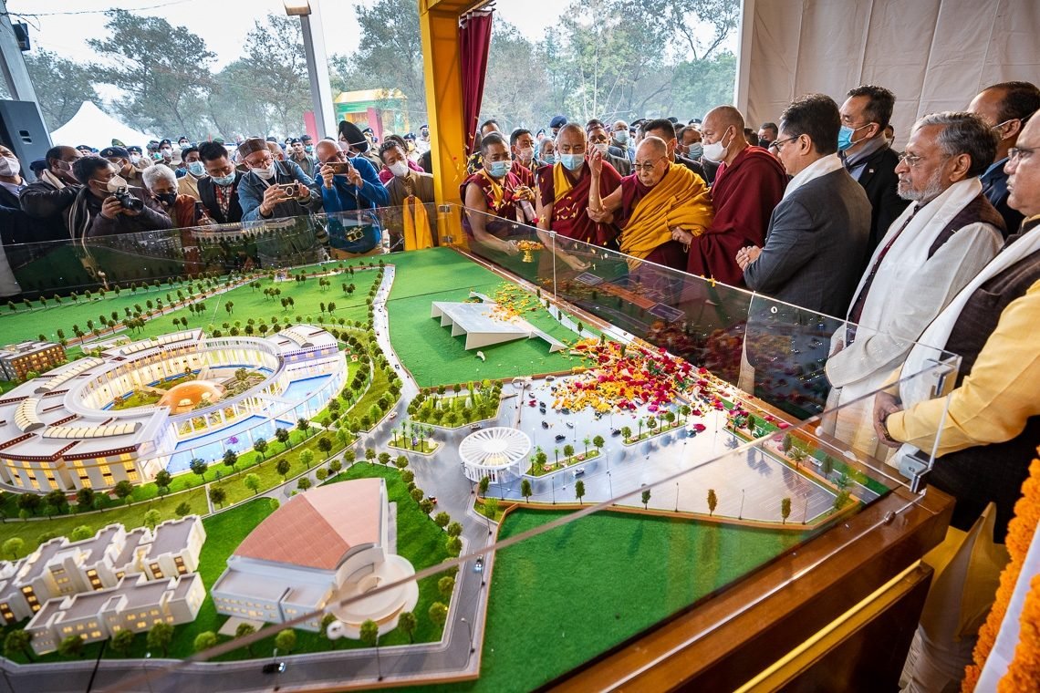 В Бодхгае продолжается строительство Центра по изучению древней мудрости Тибета и Индии им. Далай-ламы