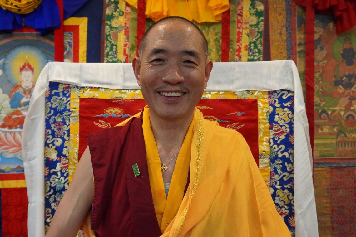 Видео. Друпон Церинг Ринпоче. Практика Дхармы в мирской жизни