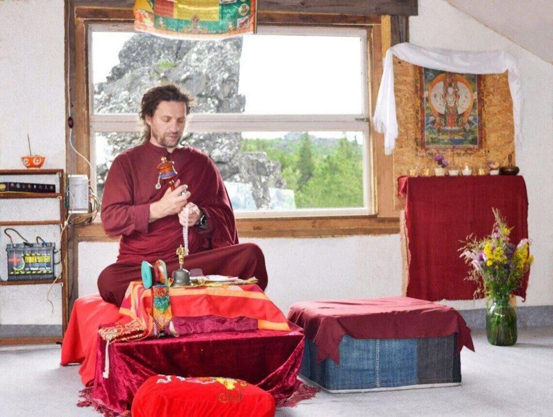 Ретрит с ламой Игорем Лопатиным в Калмыкии