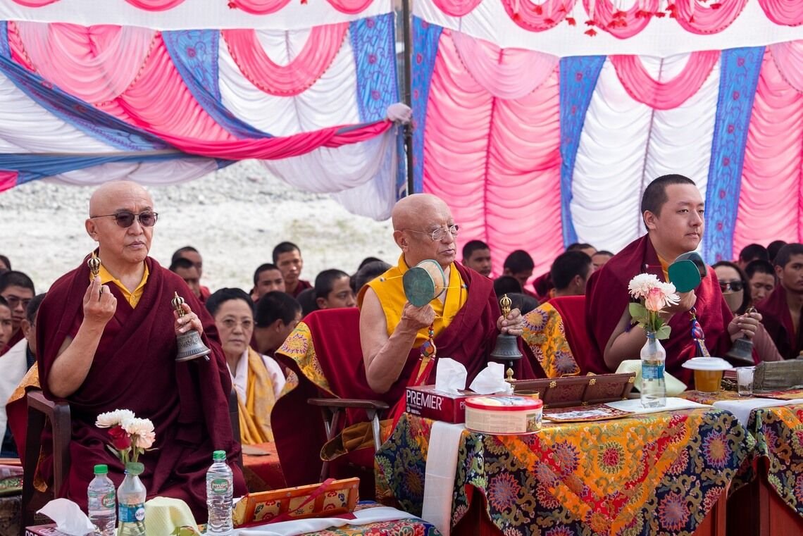 Фото. В Непале состоялся буддийский ритуал цетар под руководством Чокьи Ньимы Ринпоче