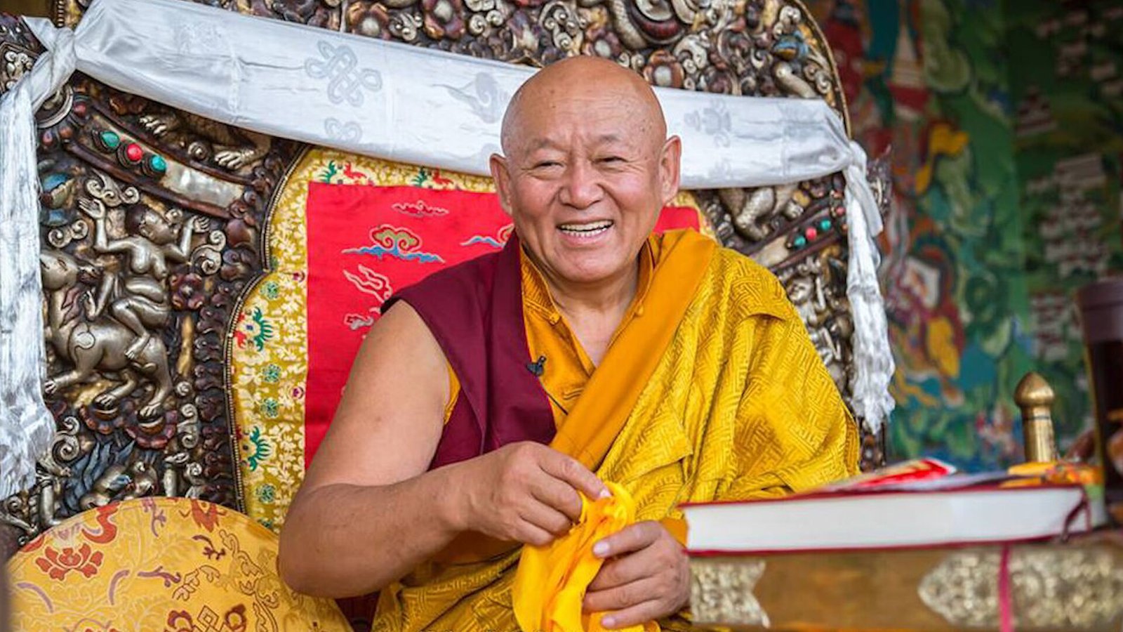 Видео. Дрикунг Кьябгон Четсанг. Бодхичитта: практика любви и сострадания